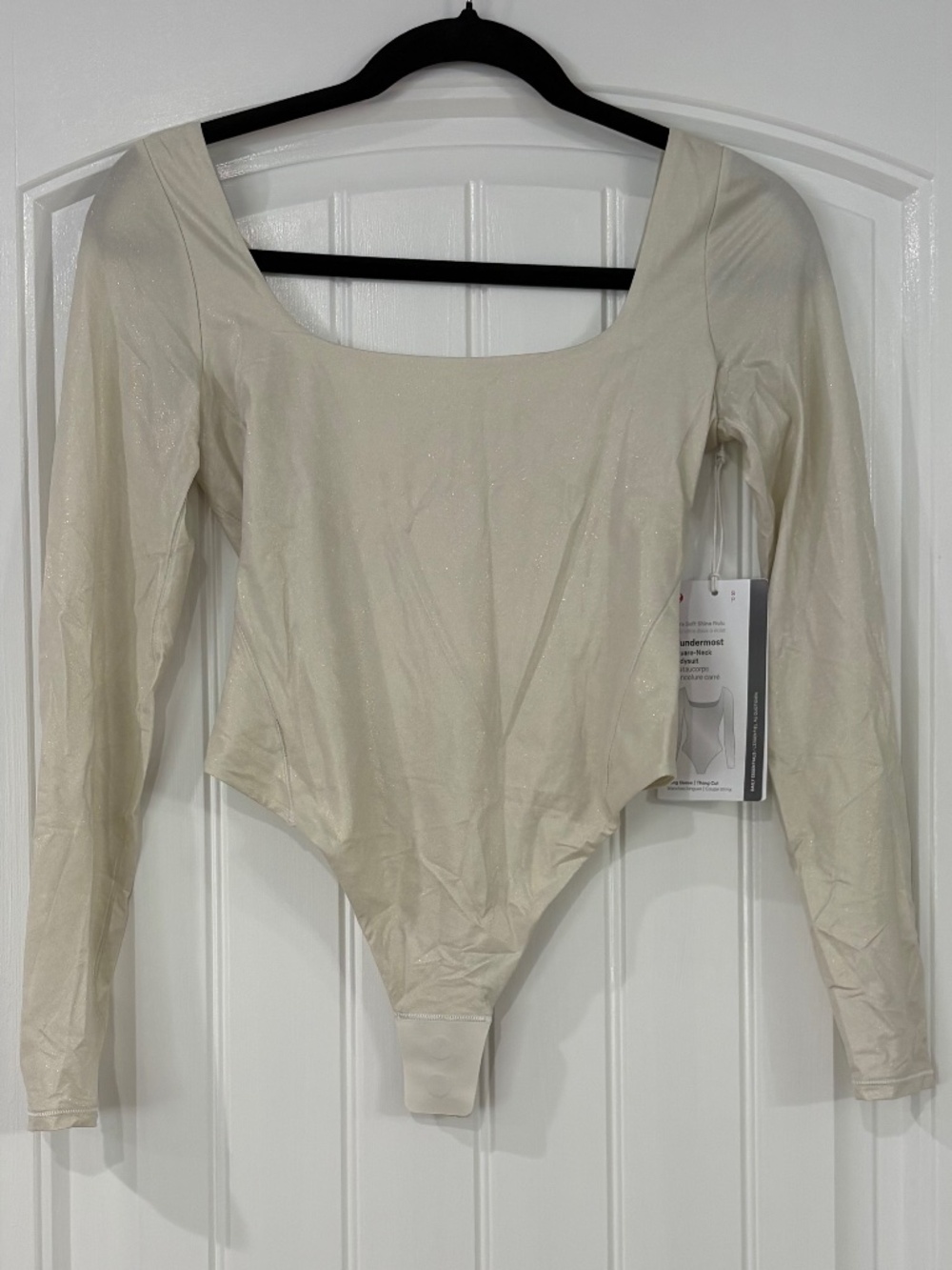 Lululemon wundermost nulu square neck bodysuit long sleeve shine